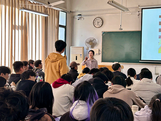 1768878611137079217.gif 2.gif