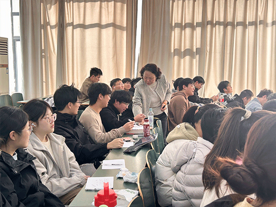 1768891184947061760.gif 4.gif